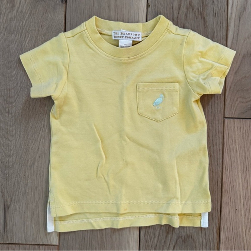 TBBC The Beaufort Bonnet Company Yellow Pocket Tee for Kids size 6-12 months